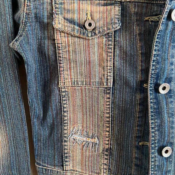 Blue denim jacket with light colourful stripes - Picture 4 of 8